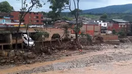 Hình ảnh về lở đất kinh hoàng ở Colombia