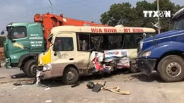 Tai nạn liên hoàn trên đại lộ Thăng Long, 2 người tử vong