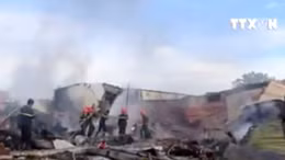 Khánh Hòa: Cháy lớn tại một kho chứa mút xốp 