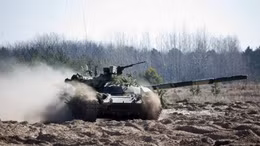 Xem Nhật Bản diễn tập bảo vệ đảo