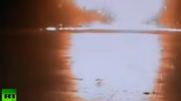 Khoảnh khắc máy bay Nga đâm thẳng xuống đất, nổ tung