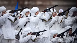 Nga tái hiện cuộc diễu binh lịch sử của Hồng quân Liên Xô