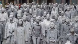 Zombie tràn xuống đường phố Đức trước thềm Hội nghị G20