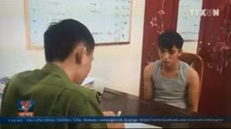 Hà Tĩnh bắt khẩn cấp lái xe container hất văng CSGT xuống đường