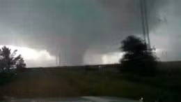 Lốc xoáy lại hoành hành Oklahoma 