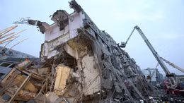 Đài Loan chao đảo vì động đất