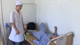 'Xã hội đen' bảo kê máy gặt lộng hành ở vùng quê Hưng Yên