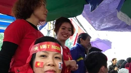 Cổ động viên Hải Phòng cưỡi ngựa, xuống đường cổ vũ U23 Việt Nam