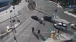 Tài xế sống sót kỳ diệu sau tai nạn 