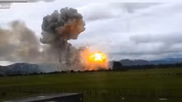 Nổ lớn tại nhà máy thuốc súng Colombia