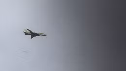 Máy bay Syria ném bom phiến quân tại Homs