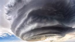 Sự hình thành của đám mây sét tuyệt đẹp