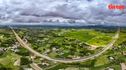 Đẩy nhanh tiến độ GPMB thi công cao tốc Quy Nhơn-Chí Thạnh trước mùa mưa 2024 