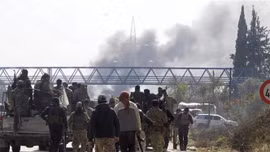 Căng thẳng Syria leo thang: Hơn 200 người thiệt mạng, khu vực báo động