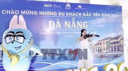 Du lịch khởi đầu năm mới sôi động, hướng tới đón 175 triệu lượt khách