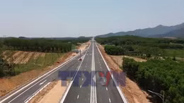 Vượt bão lũ, nhiều dự án cao tốc về đích dịp 19/12