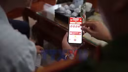 Đưa tiện ích số đến tận nhà dân