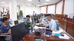 Cải cách hành chính lấy người dân và doanh nghiệp là trung tâm