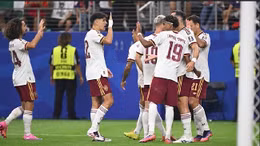 Lăn cùng trái bóng Trionda 15/7: Tây Ban Nha giành vé vào chung kết World Cup sau 16 năm