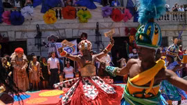 Rio de Janeiro tưng bừng chuẩn bị cho lễ hội Carnival