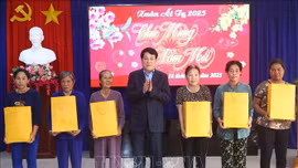 Chủ tịch nước Lương Cường thăm, chúc Tết tại An Giang