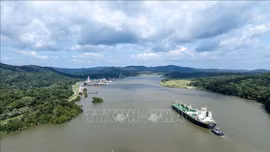 Panama bác tin miễn phí tàu Mỹ qua kênh đào