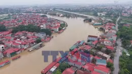 Nhiều nhà dân ở phường Vân Hà, Bắc Ninh chìm trong nước lũ