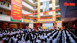 Rộn ràng Ngày hội toàn dân đưa trẻ đến trường