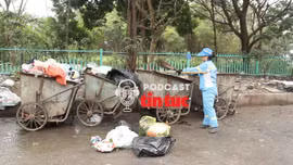 Những người thầm lặng làm cho Tết đẹp hơn