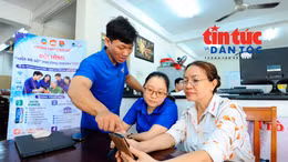 Những 'đại sứ số' đồng hành cùng người dân ở các khu phố