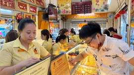 Giá vàng ngày 8/2 tăng mạnh sau ngày Vía Thần Tài