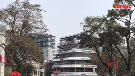 ‘Hàm Cá Mập’: Góc ký ức đặc biệt với người dân Thủ đô