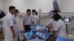 Phú Thọ nỗ lực cứu chữa nạn nhân trên xe 29 chỗ gặp nạn 