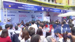 Chủ động giảm áp lực lớp 10 công lập 