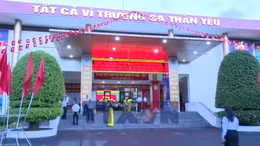 Cử tri đặc khu Trường Sa hòa chung ngày hội bầu cử của cả nước