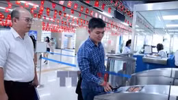 Từ vận hành sang phục vụ: Hoá giải nghịch lý giao thông công cộng