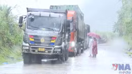 Ấm áp tình người trên đỉnh đèo Lò Xo 