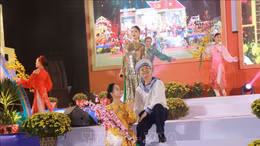 Chúc Tết Nguyên đán Ất Tỵ đến quân và dân huyện đảo Trường Sa