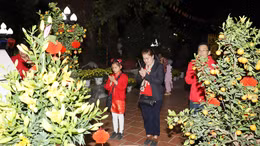 Lễ chùa đầu xuân - nét đẹp trong văn hóa của người Việt tại Lào