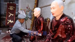 Tất bật làng nghề tạc tượng vào dịp Tết