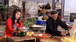 Gánh Tết trên vai người đi chợ