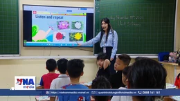 Đưa tiếng Anh thành ngôn ngữ thứ hai: Cần chuẩn hóa giáo viên