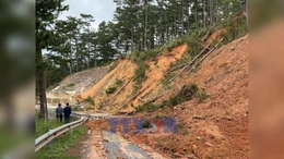 Phấn đấu thông sớm tuyến đường quốc lộ 27C và 20 do địa phương quản lý