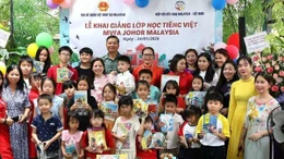 Học Bác mỗi ngày: Tiếng Việt - điểm tựa kết nối kiều bào với quê hương