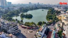 Làm rõ thông tin xây công viên ven hồ Gươm và dỡ bỏ Tòa nhà 'Hàm cá mập'