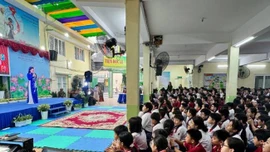 Sân khấu học đường bồi đắp tình yêu lịch sử và nghệ thuật dân tộc