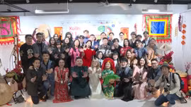Sinh viên Việt Nam tại Pháp đón Xuân Ất Tỵ