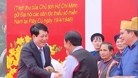 Chủ tịch nước dự Ngày hội 'Sắc xuân trên mọi miền Tổ quốc'