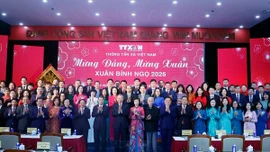 Thời sự 24h qua ảnh sáng 24/2