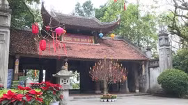 Chùa Thiên Quang rực rỡ sắc Xuân